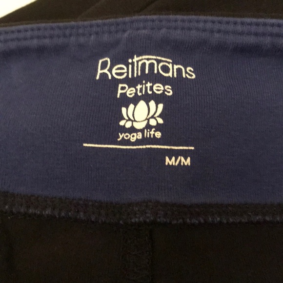 Reitmans medium petite yoga pants - Picture 2 of 5